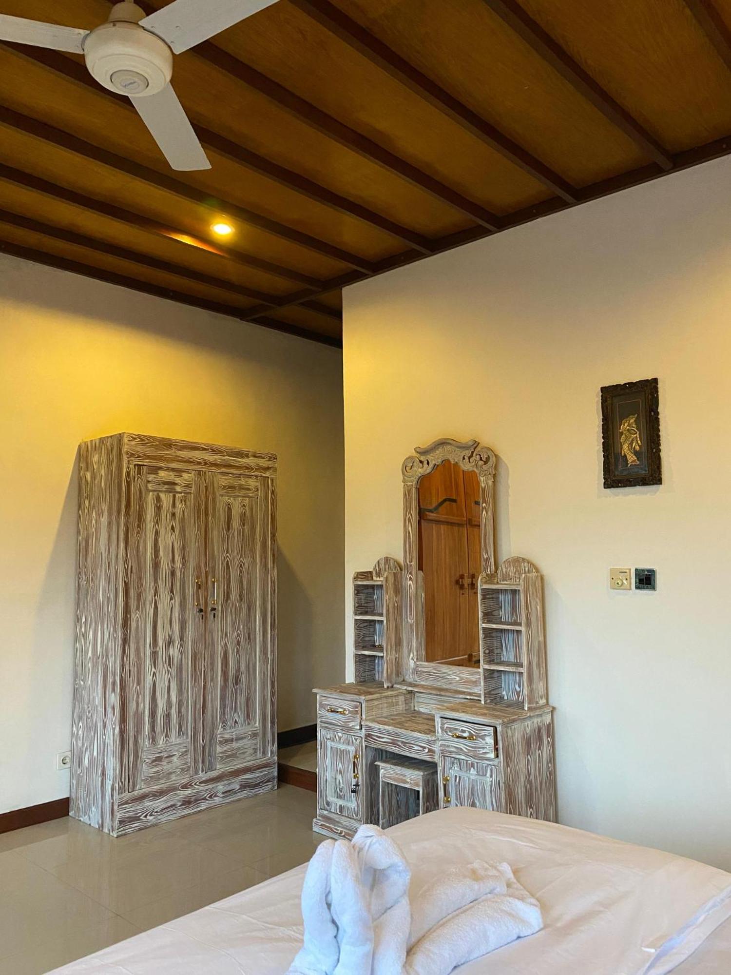 Umah Tita Ubud Guest House Exterior photo