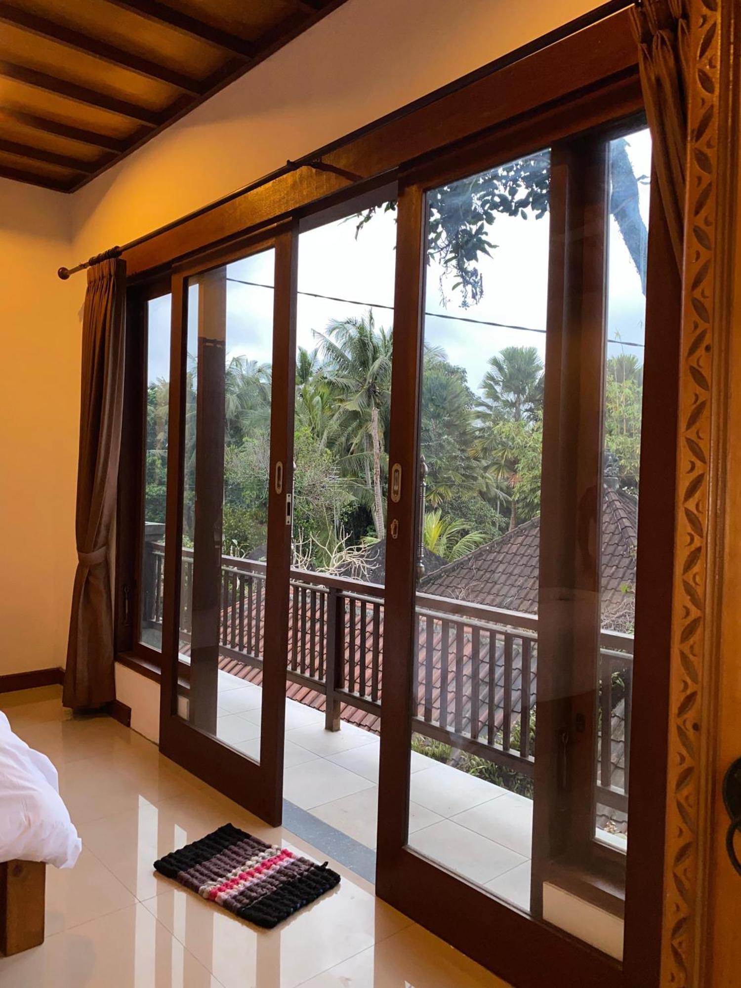 Umah Tita Ubud Guest House Exterior photo
